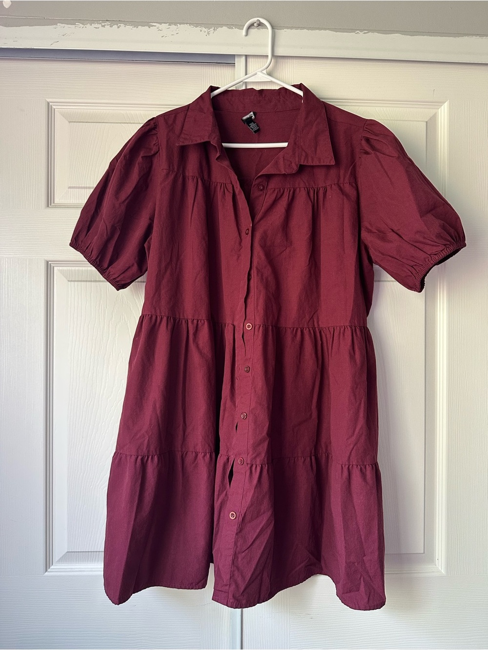 Puff-Sleeve Tiered Midi Dress in Wine